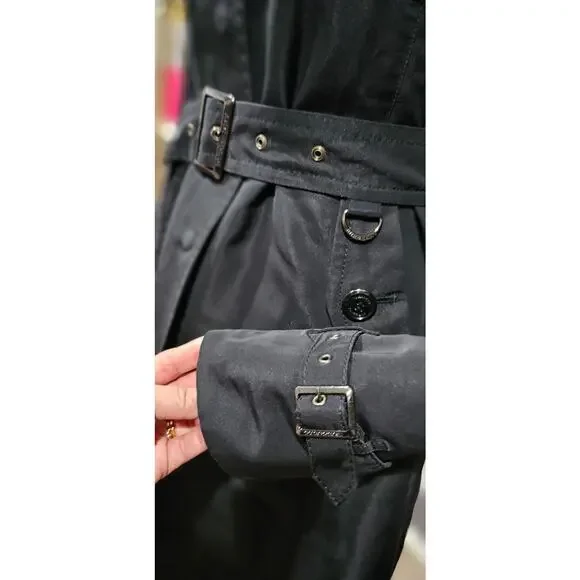 Burberry Belted Trench Coat with Nova Check Lining & Detachable Vest - Picture 10 of 16